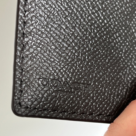 New COACH Key Pouch In Floral Print F39161 ID Card Case MSRP $125 - Picture 11 of 15